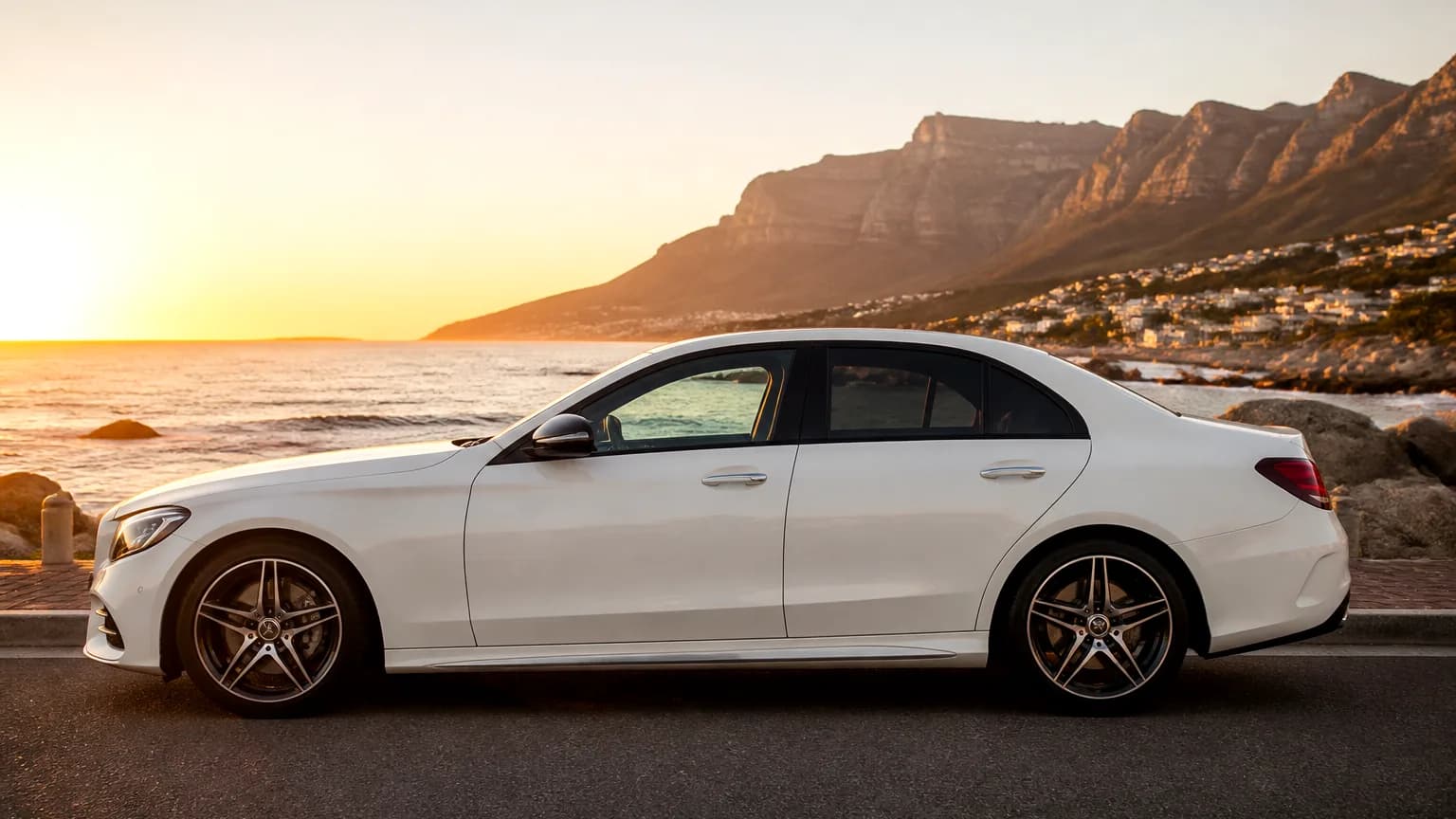 Mercedes-Benz C-Class — Side profile view, Cape Town