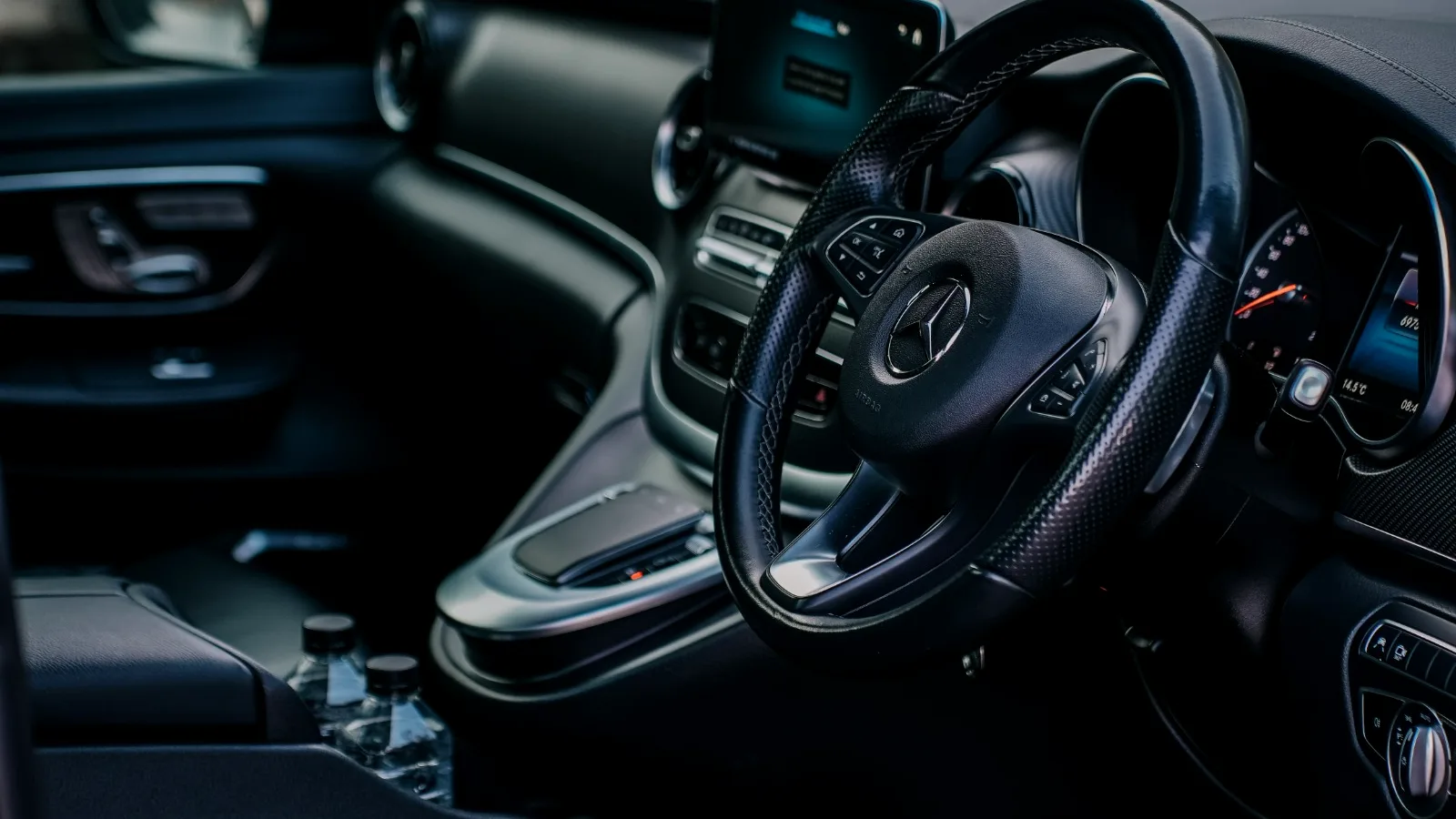 Mercedes-Benz V-Class — Driver cockpit view, Cape Town
