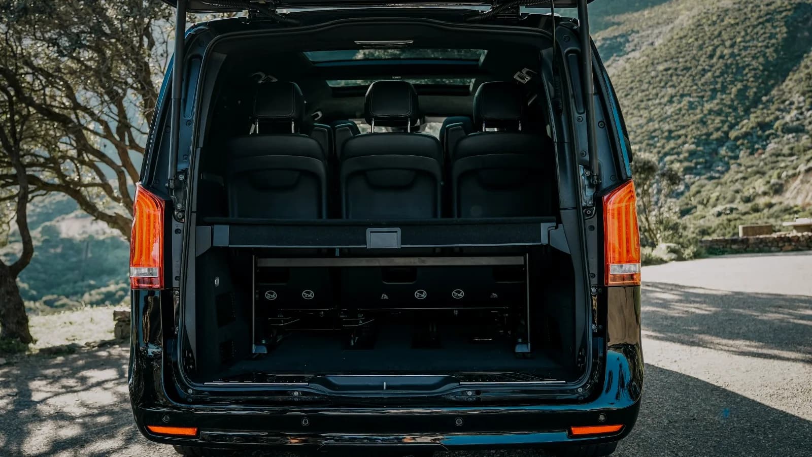 Mercedes-Benz V-Class — Rear view, Cape Town